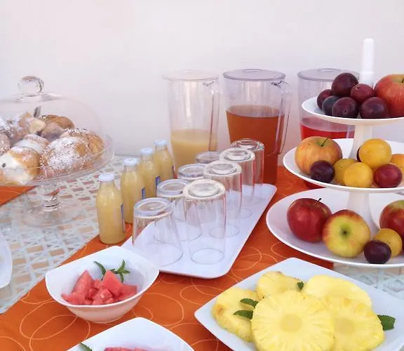 Oda ve Kahvaltı Orange Paradise 4*